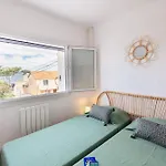 Charmante maison de village avec vue mer à La Madrague